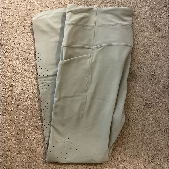 PERFECT condition athleta leggings - Picture 1 of 5